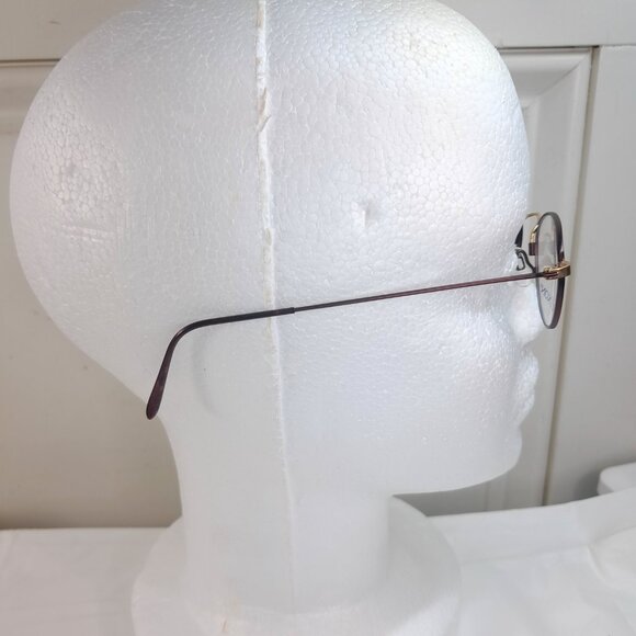 Flexon Eyeglasses Frames Flexibles 330 Burgundy/GEP Gold  Flexon Eyeglasses Frames Flexibles‎ 330 Burgundy/GEP Gold Oval 48-20-140 glasses